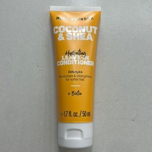 Marc Anthony leave-in conditioner